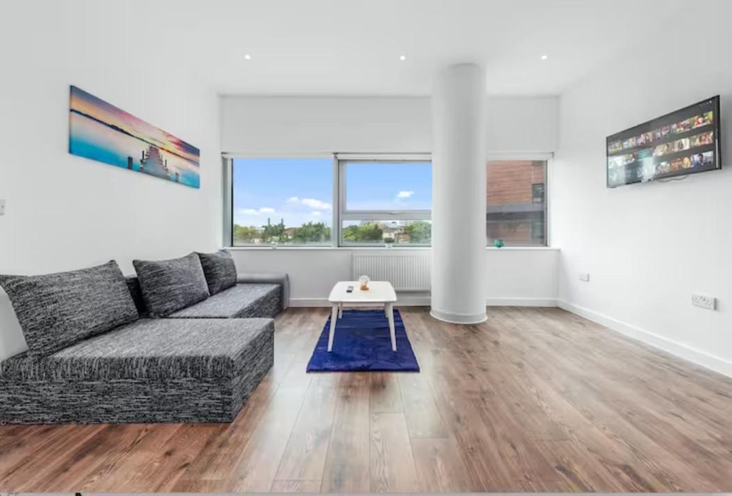 クロイドンAiry 2Br Flat Delta London Dp332アパートメント エクステリア 写真